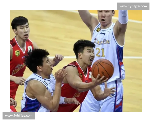 曹岩：篮球热爱贯生涯 聚星赛场写执着